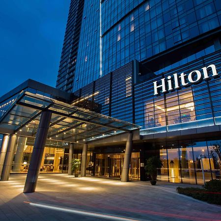 Hilton Wuhan Yangtze Riverside Exteriér fotografie